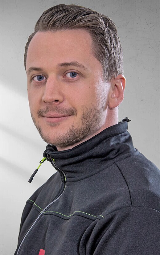 https://www.24hshop.no/pub_docs/files/Om24se/omoss_niklas_2022.jpg