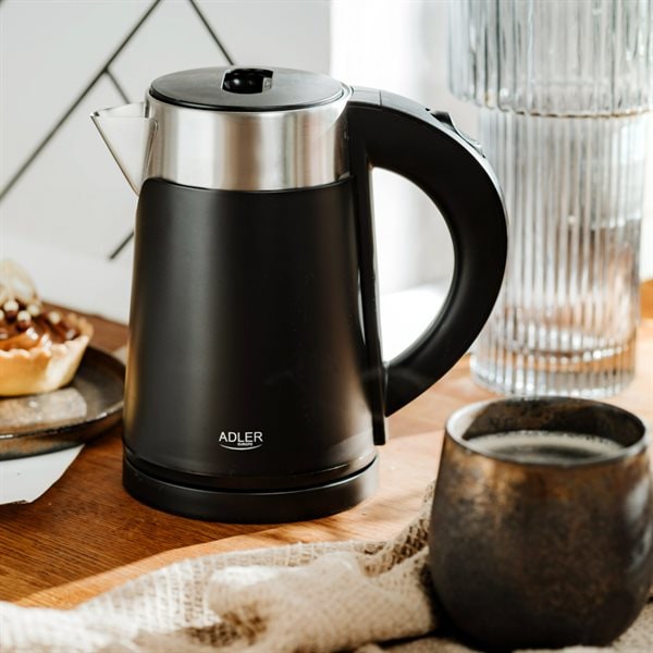 Vannkoker AD 1372 Elektrisk 800 W 0,6 L Plast/rustfritt stål 360° rotasjonsbase Sort