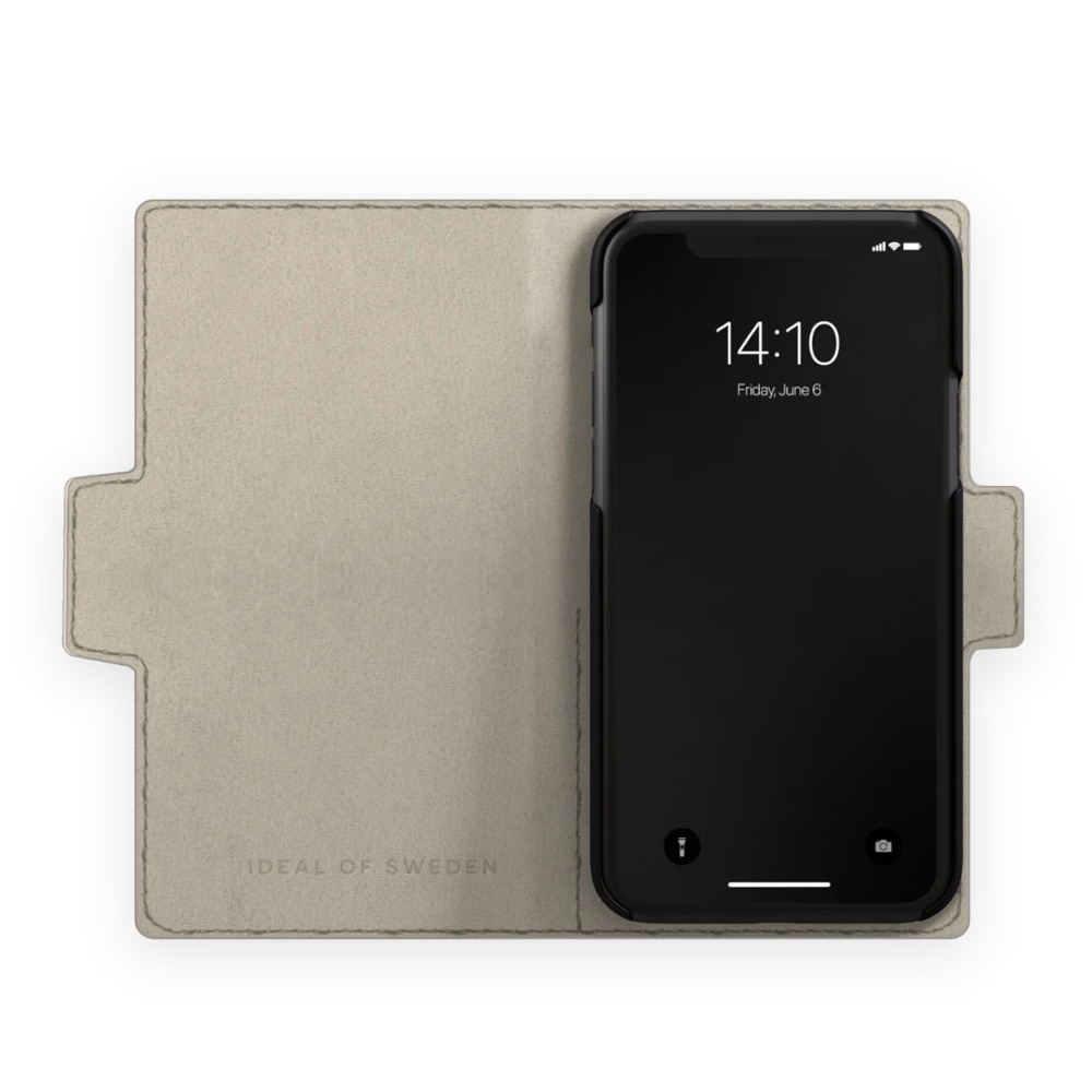 IDEAL OF SWEDEN Lommebokdeksel Intense Black til iPhone 14 Pro