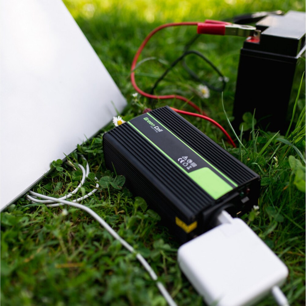 Green Cell Voltage Car Inverter 12V til 230V - 300W/600W Modified Sine Wave