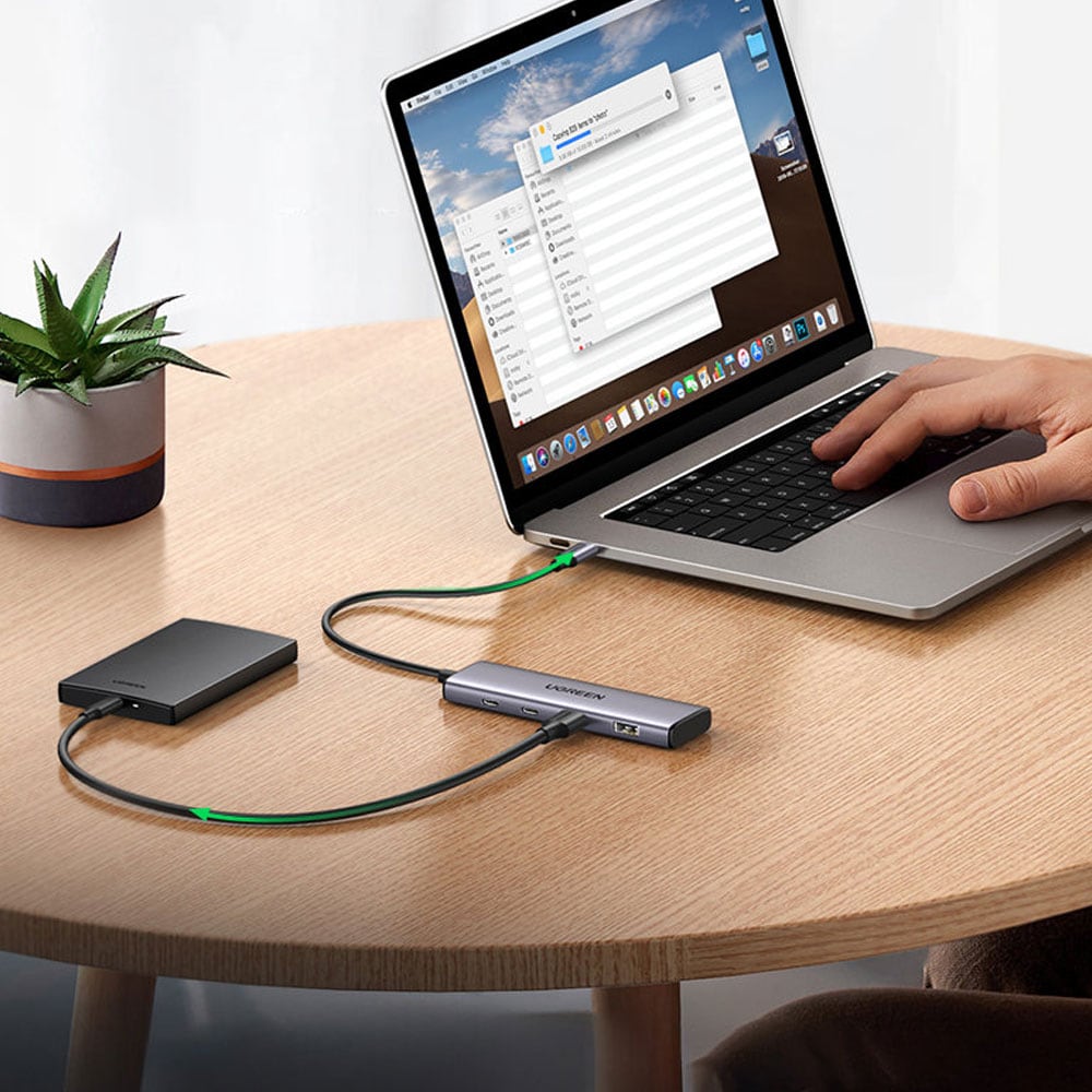 Ugreen USB-Hub USB-C til 2xUSB & 2xUSB-C 20cm