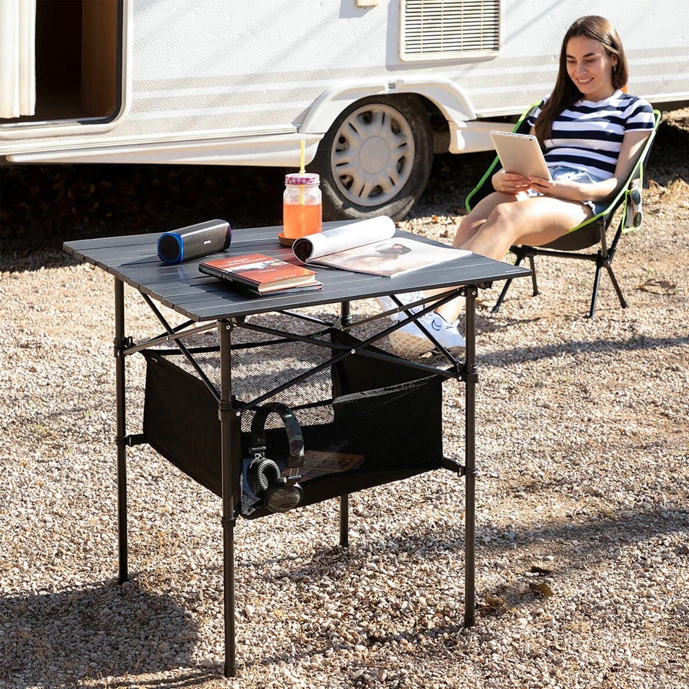 Sammenleggbart campingbord med oppbevaringsrom