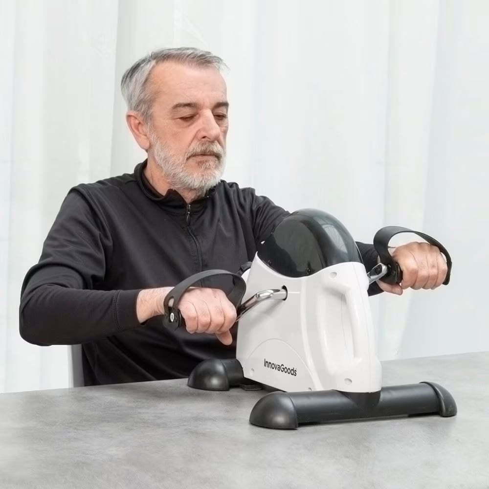 Pedaltrener for armer og ben med justerbar motstand