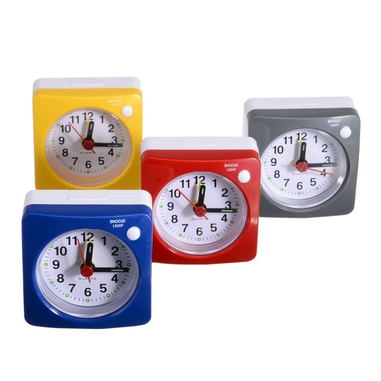 Analog vekkerklokke med snooze og lydløs drift