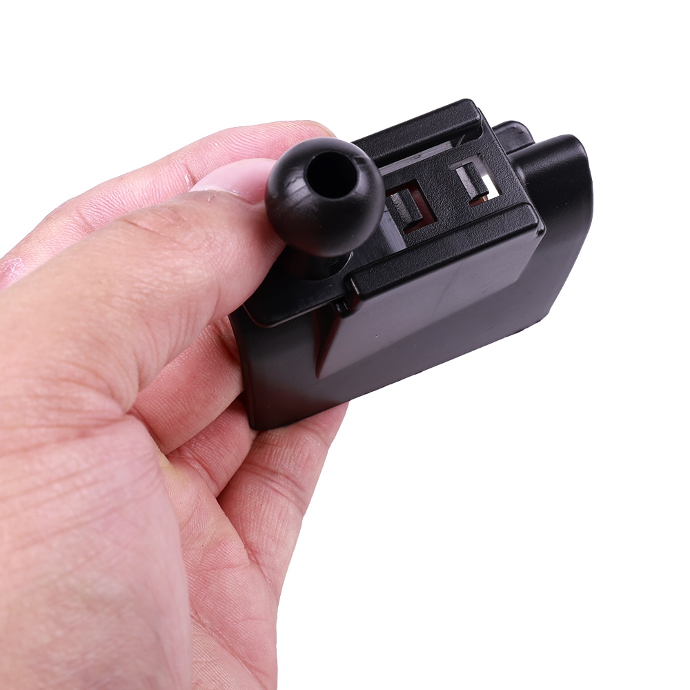 Mobilholder Hyundai Tucson 2006-2013 – Fast Montering uten Skade på Interiør