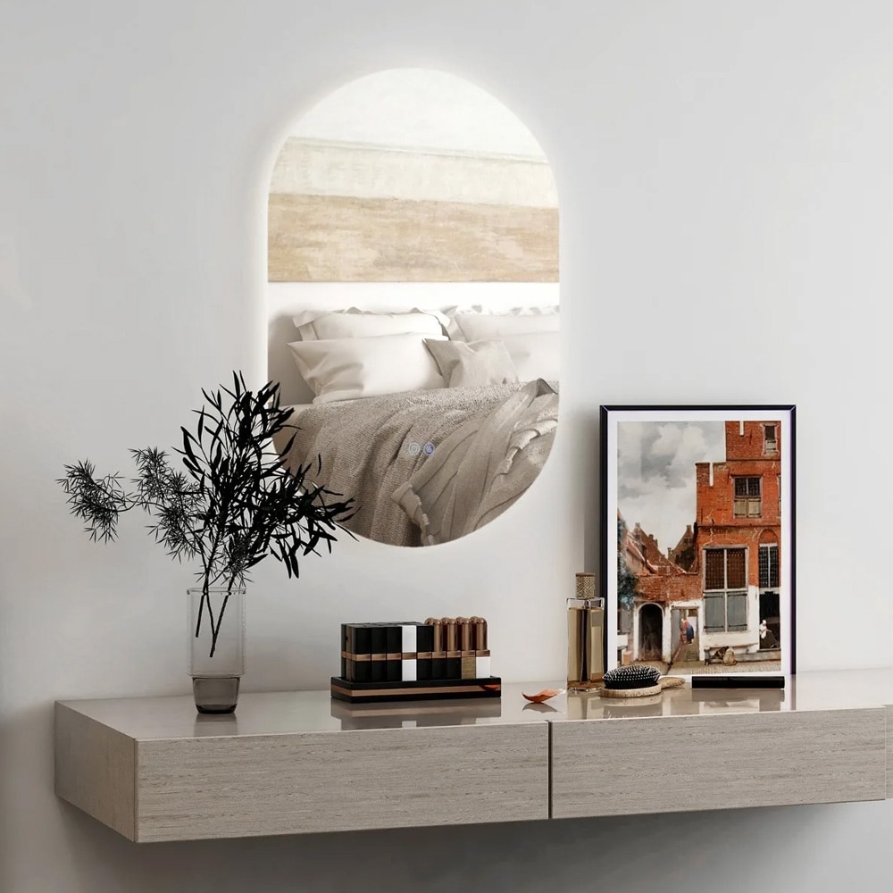 Oval speil 80 × 50 cm med LED-belysning