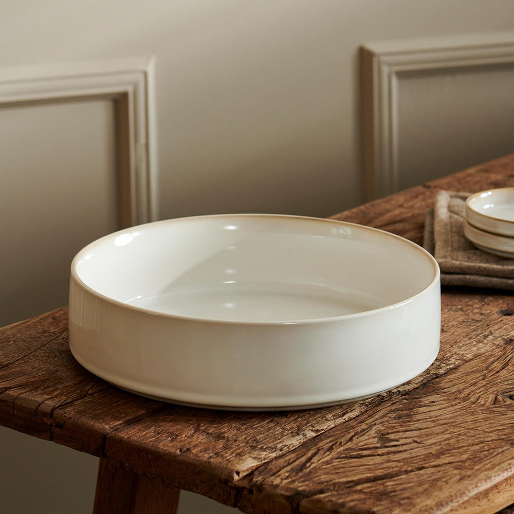 Mineral Marble keramisk salatskål 26 cm - hvit