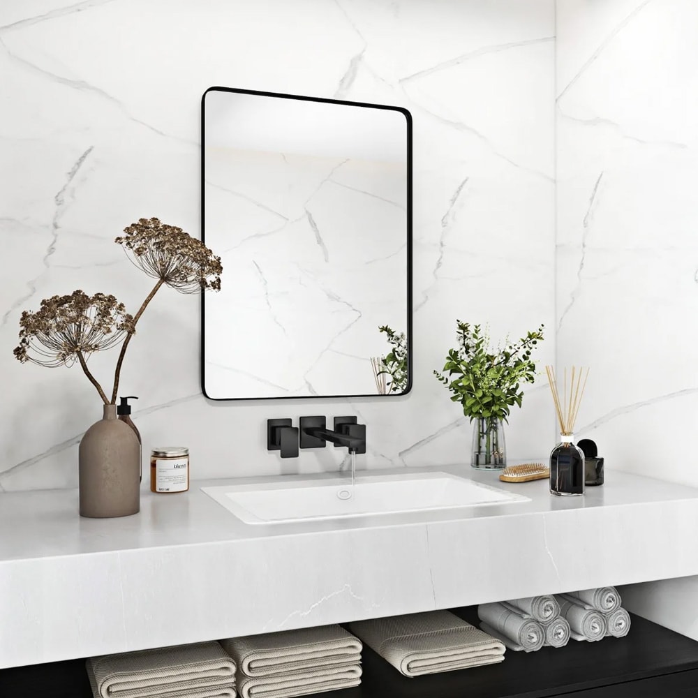 Baderomsspeil 76,5x56 cm med splintsikkert glass – Sølv