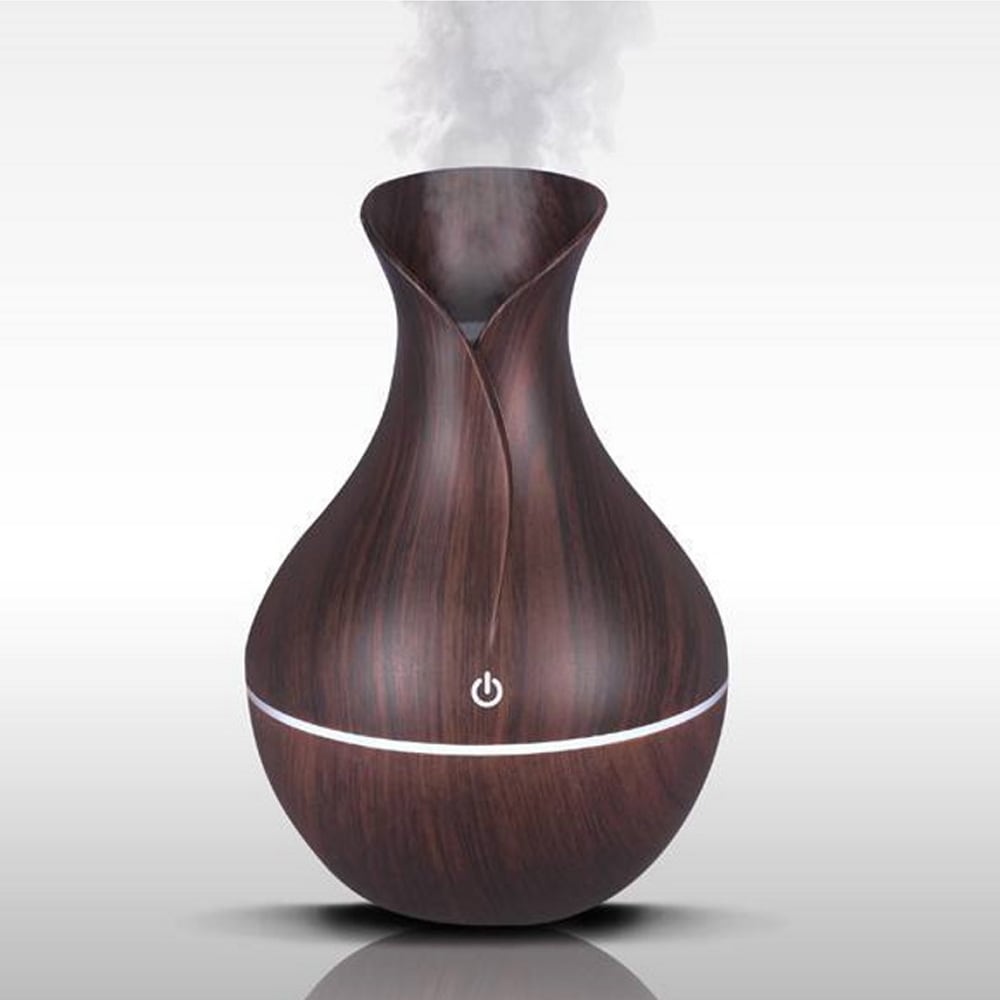 Luftfukter i mørkt treverk