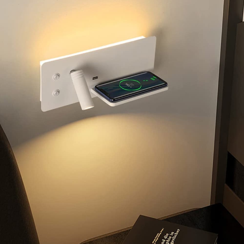 Vägglampa med trådlös laddare för smartphone