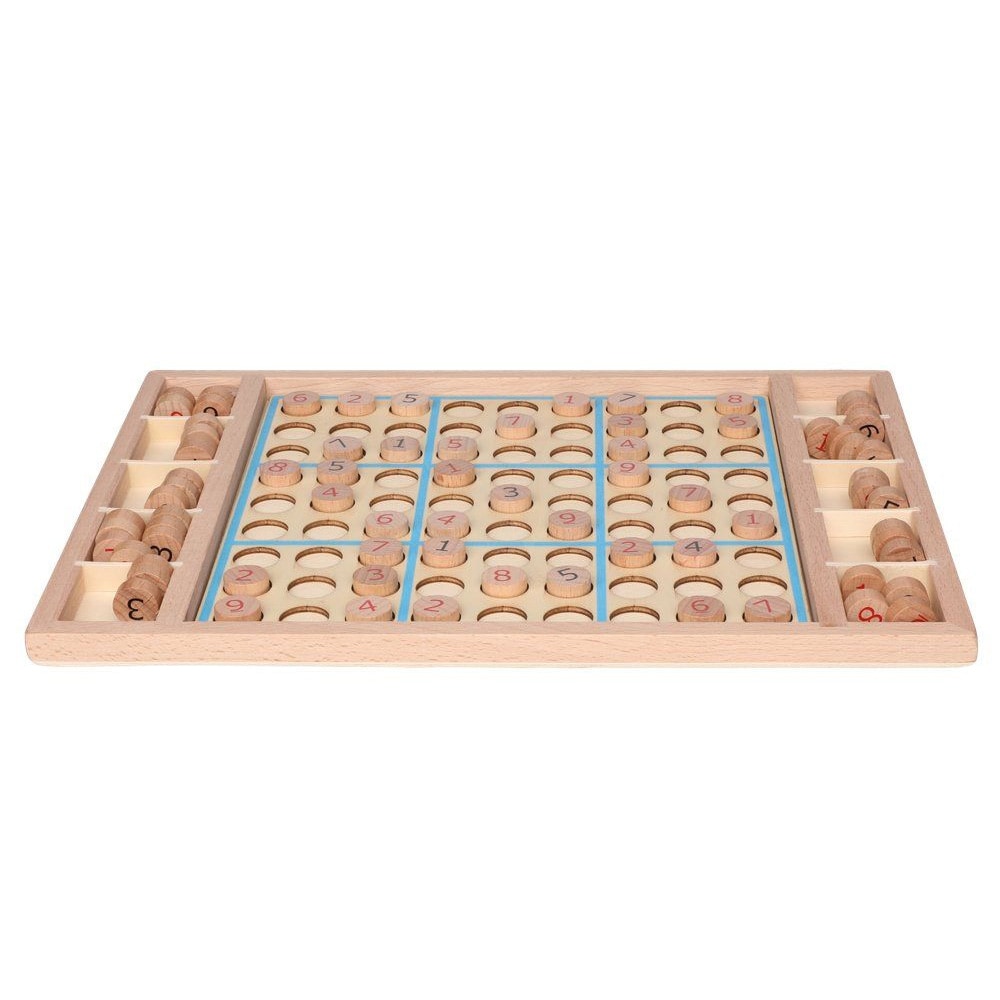 Sudokuspill i tre / sudoku brettspill / logikkspill i tre / tallpuslespill 9 x 9