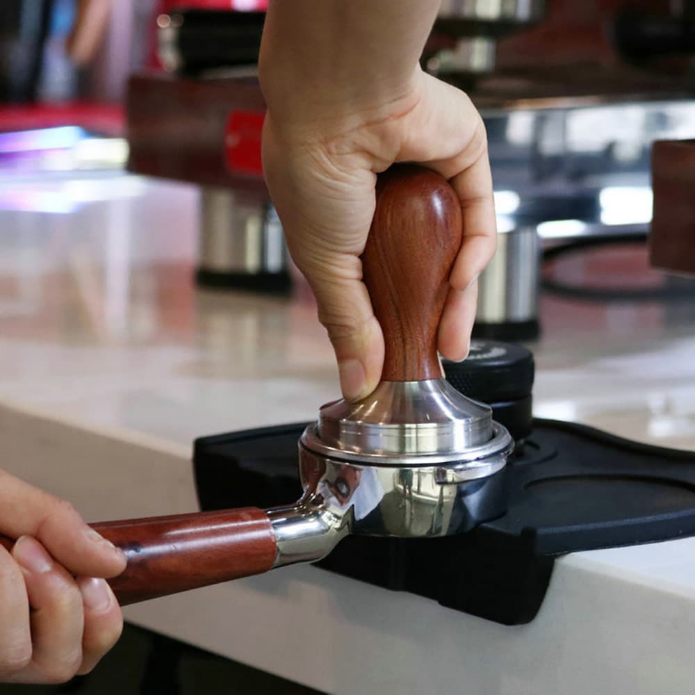 Tamper med trehåndtak 51 mm / espressotamper 51 mm / kaffetamper
