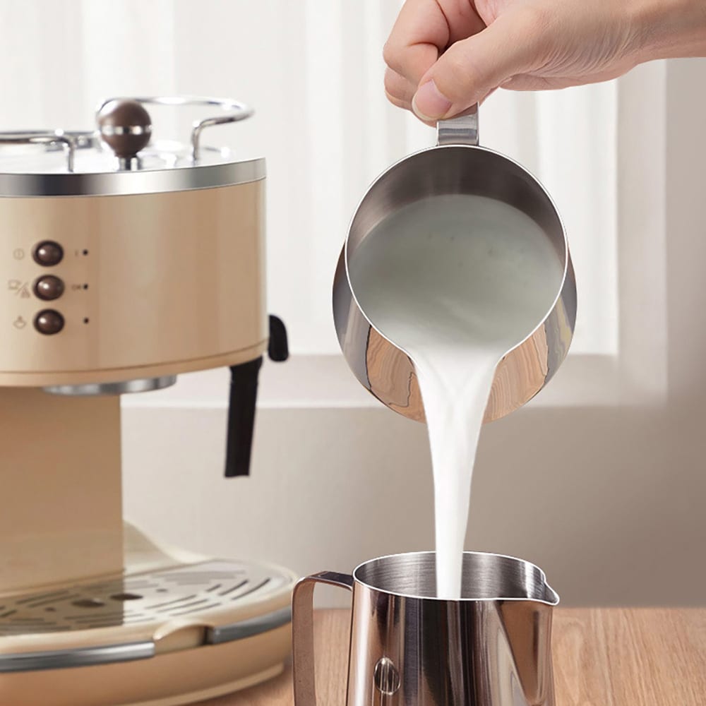 Melkekanne i rustfritt stål 350 ml / melkeskummingskanne / baristakanne med spiss tut
