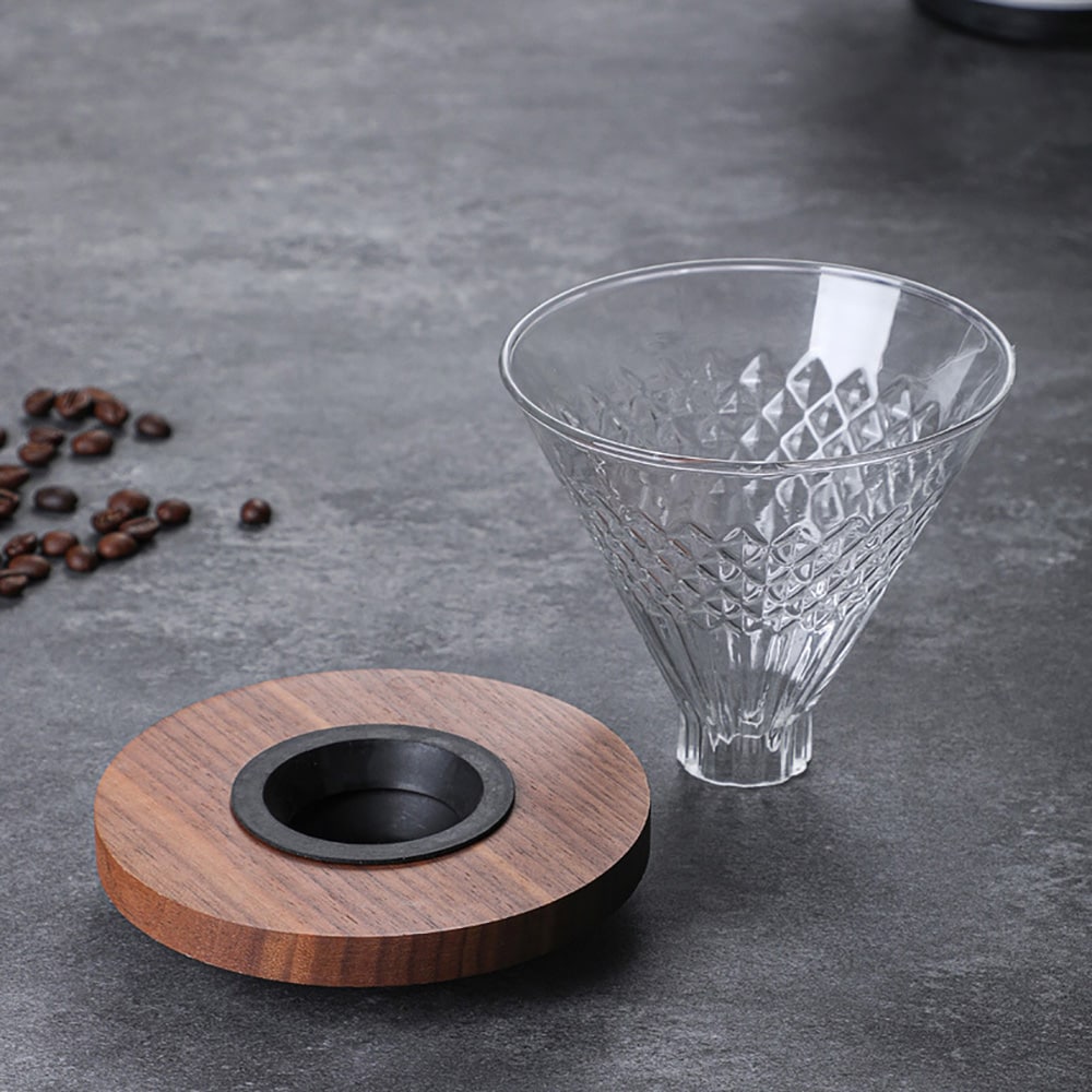Pour-over-bryggesett i glass med filter / Kaffebryggesett med dryppfilter