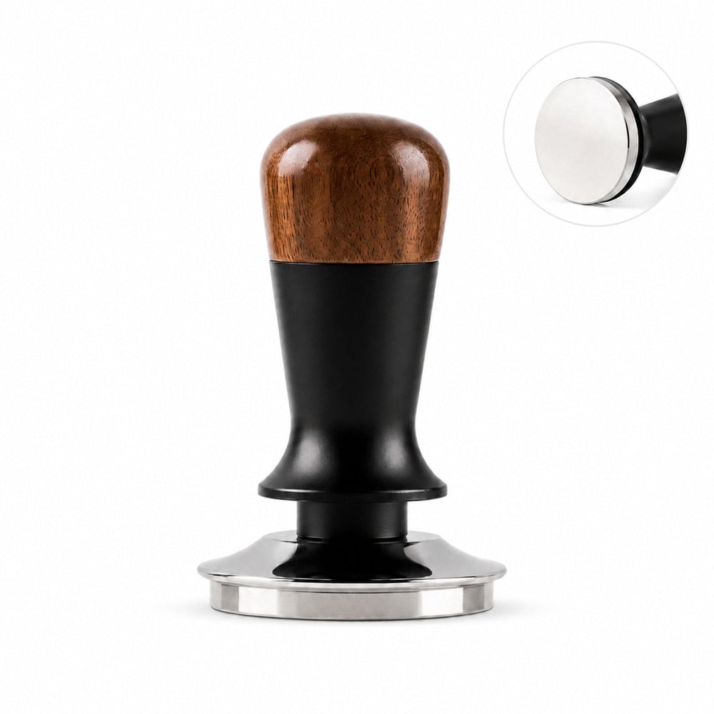 Kaffestamp 58 mm med jevnt trykk og valnøttgrep, flat bunn / Espressostamp