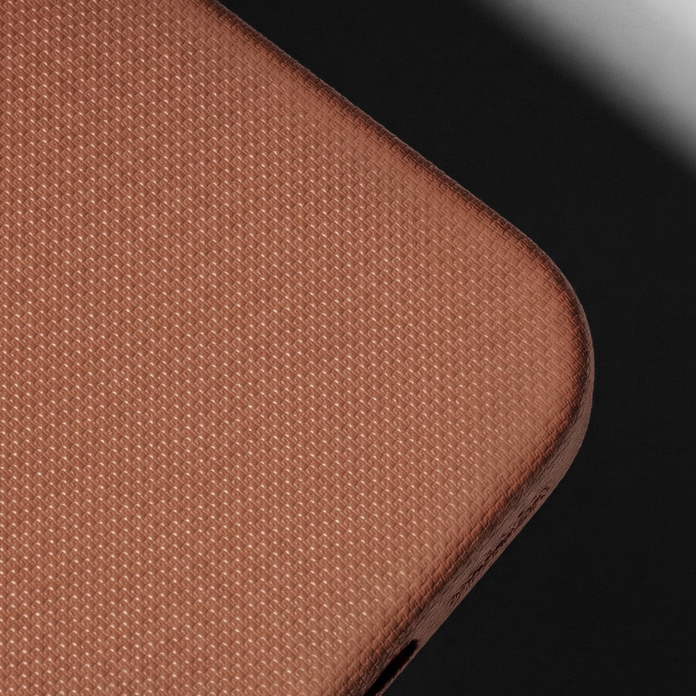 Etteri Elegant Mag-deksel til iPhone 17 Pro Max / 18 Pro Max – Brun / Deksel / 3D-deksel