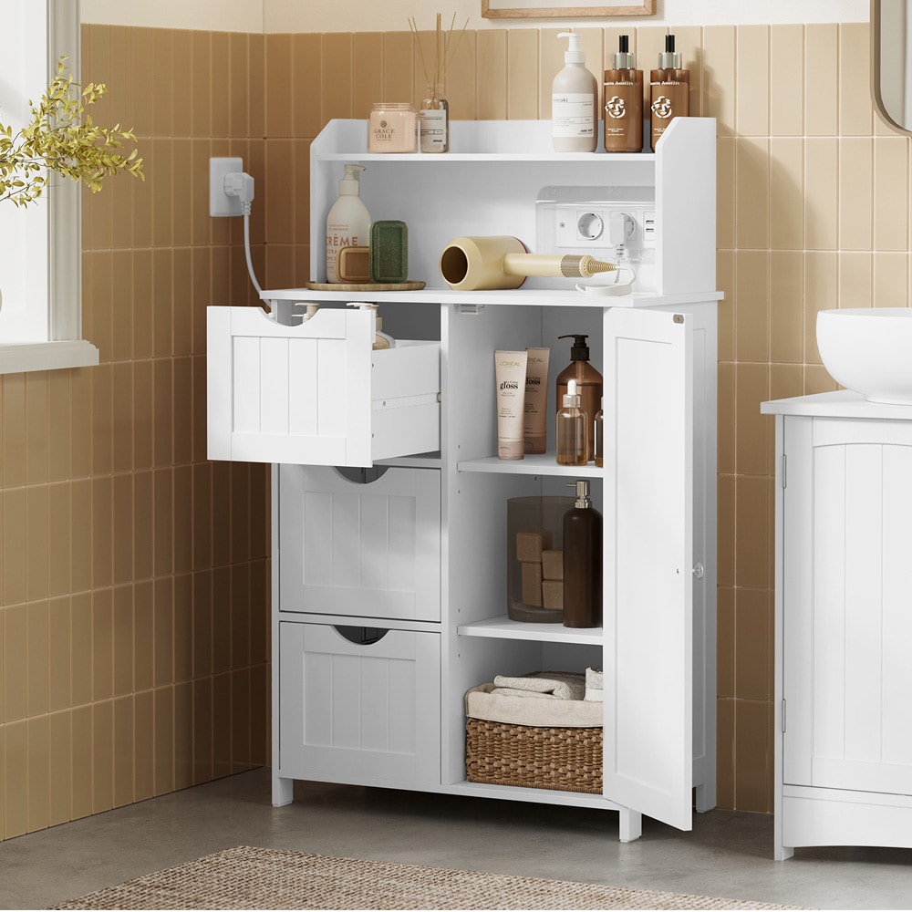 Badeskap med stikkontakt – Hvit / Oppbevaringsskap til badet / Bademøbel med ladestasjon