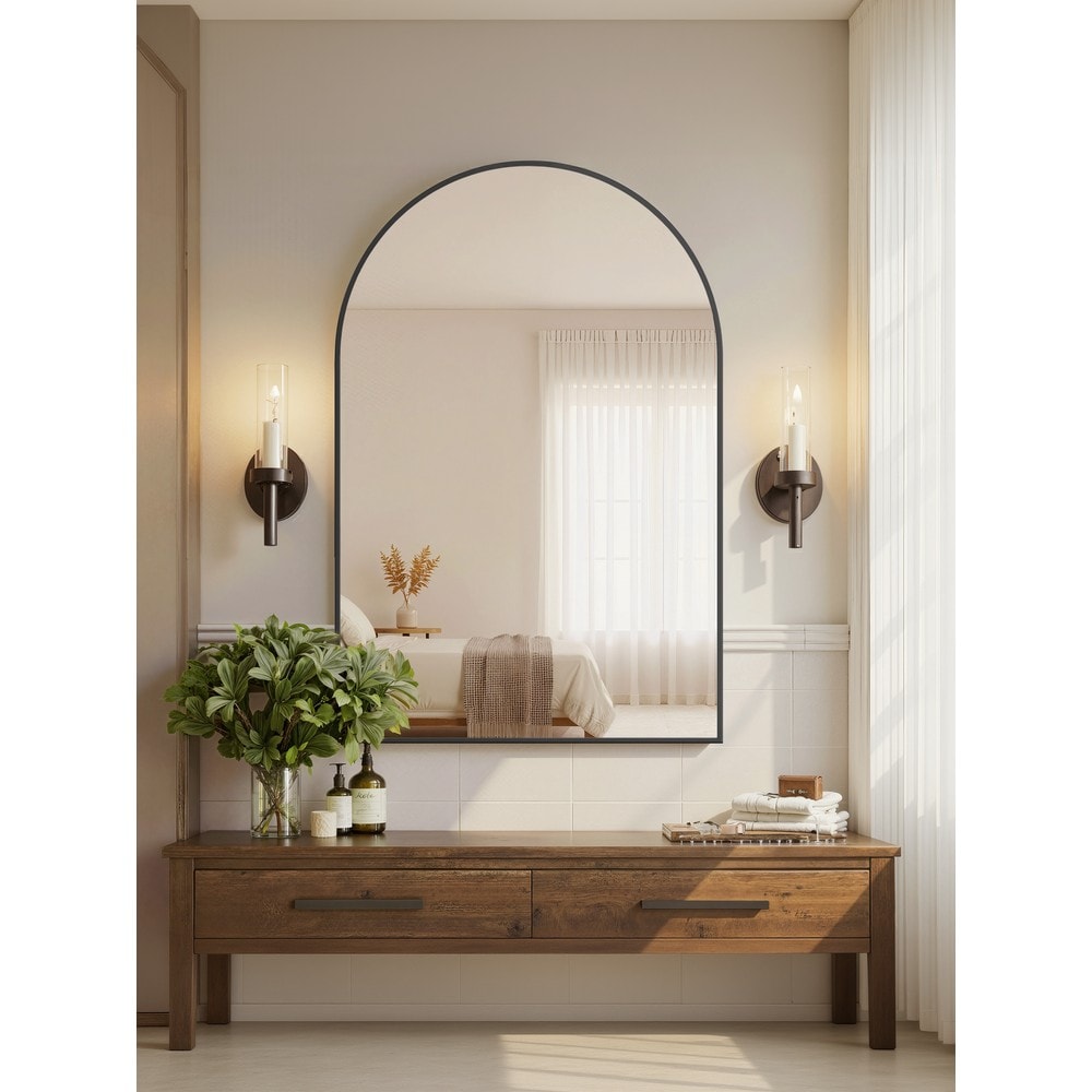 Buet veggspeil med svart ramme / Baderomspeil 91 × 61 cm / Speil med aluminiumsramme