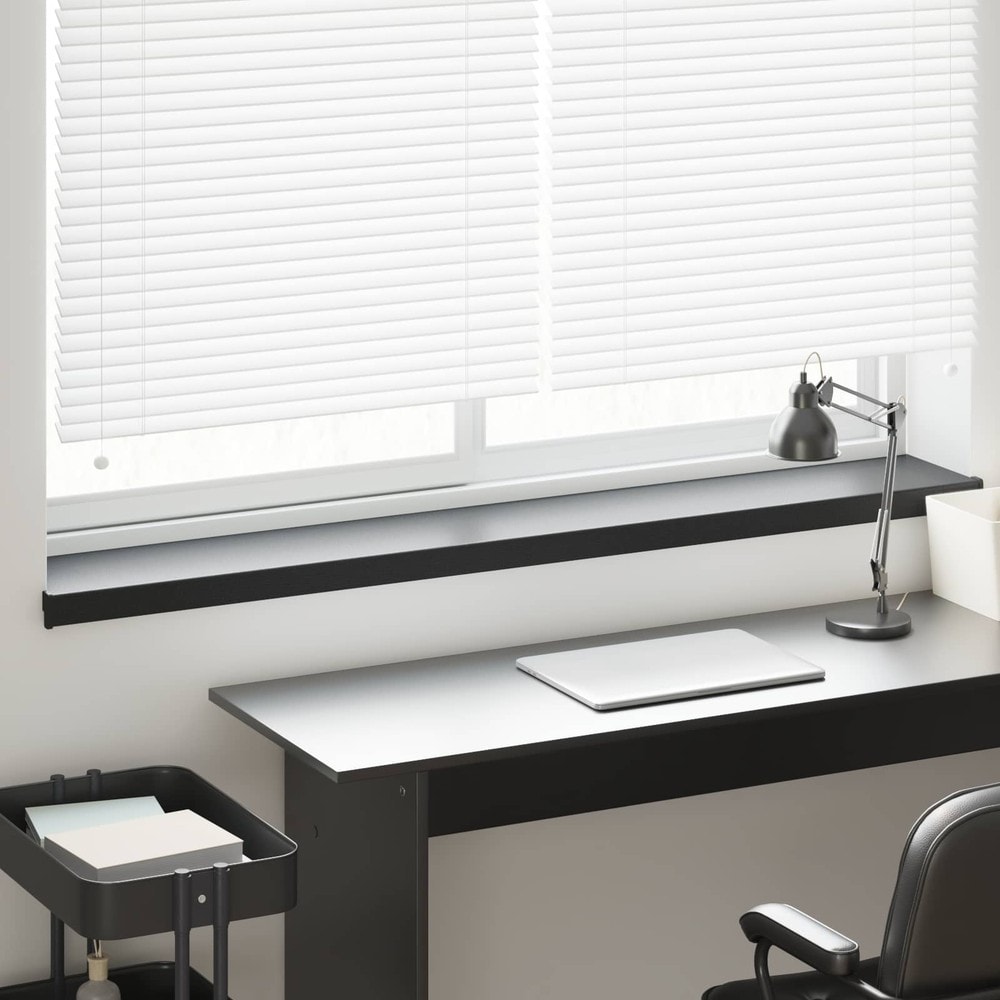 Vindusbrett 140×20×4,5 cm / vindusbenk i PVC med endestykker – Svart treimitasjon