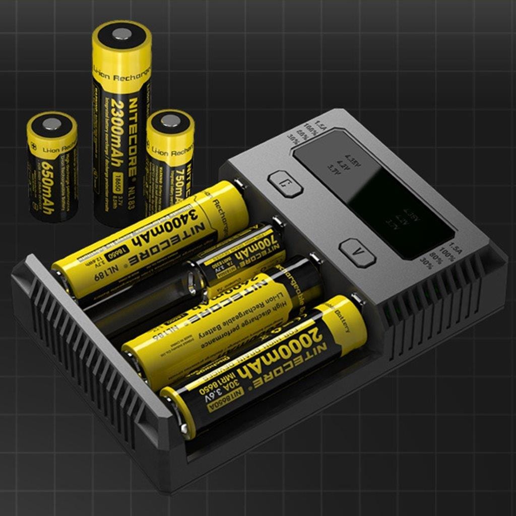 Nitecore NEW  i4 Multi LCD Batterilader