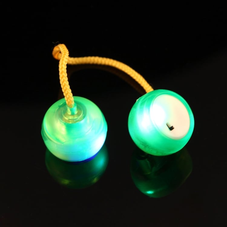 Glowing fingertips - Lysende liten ball med bånd