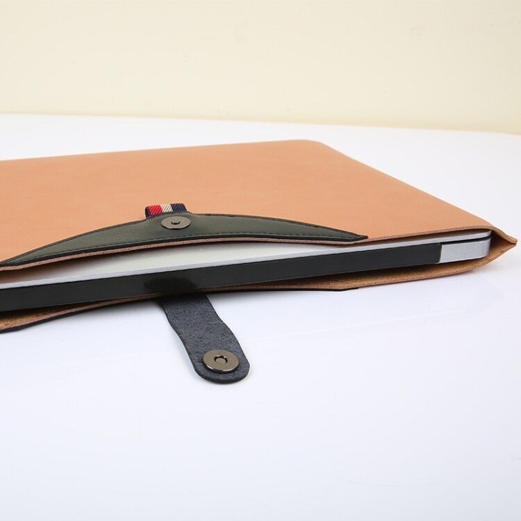MacBook Air 11.6" Lærfutteral med magnetknapp svart+brun