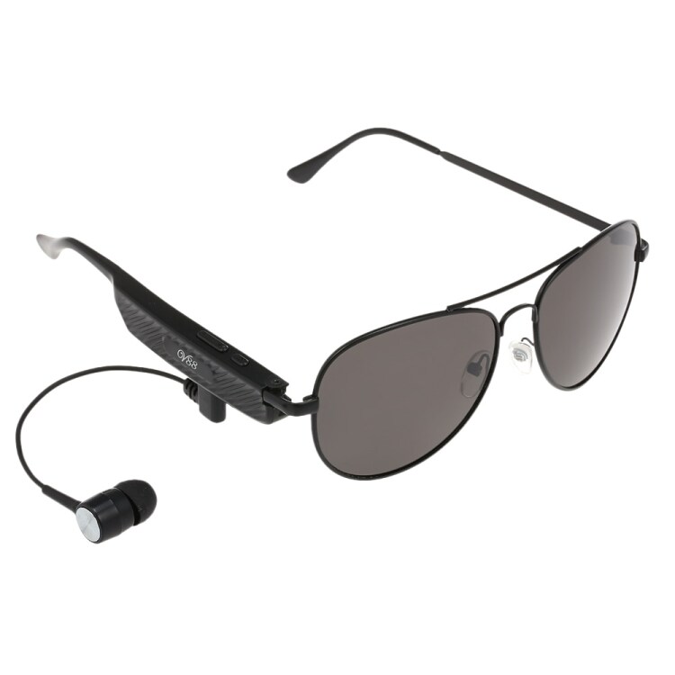 Solbriller med hodetelefoner og mikrofon