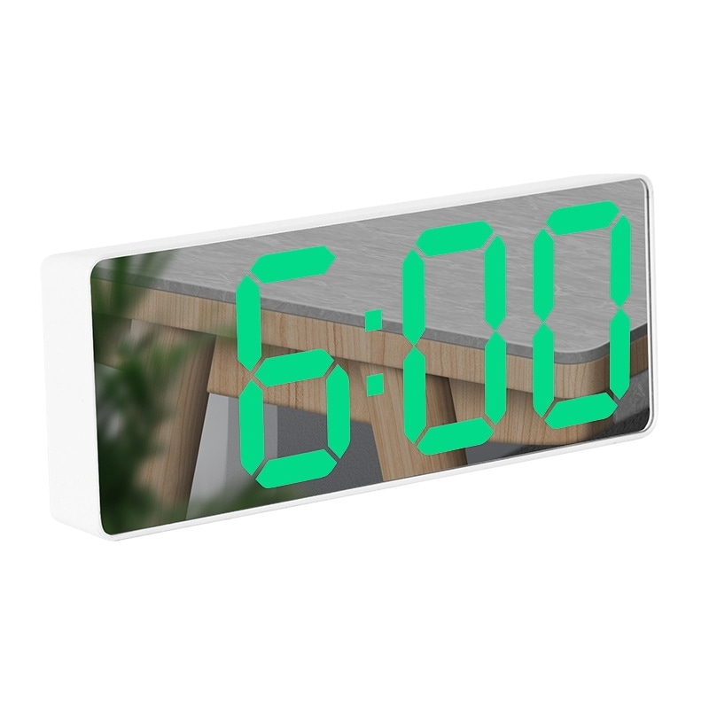 LED Vekkerklokke med grønne tall - Hvit