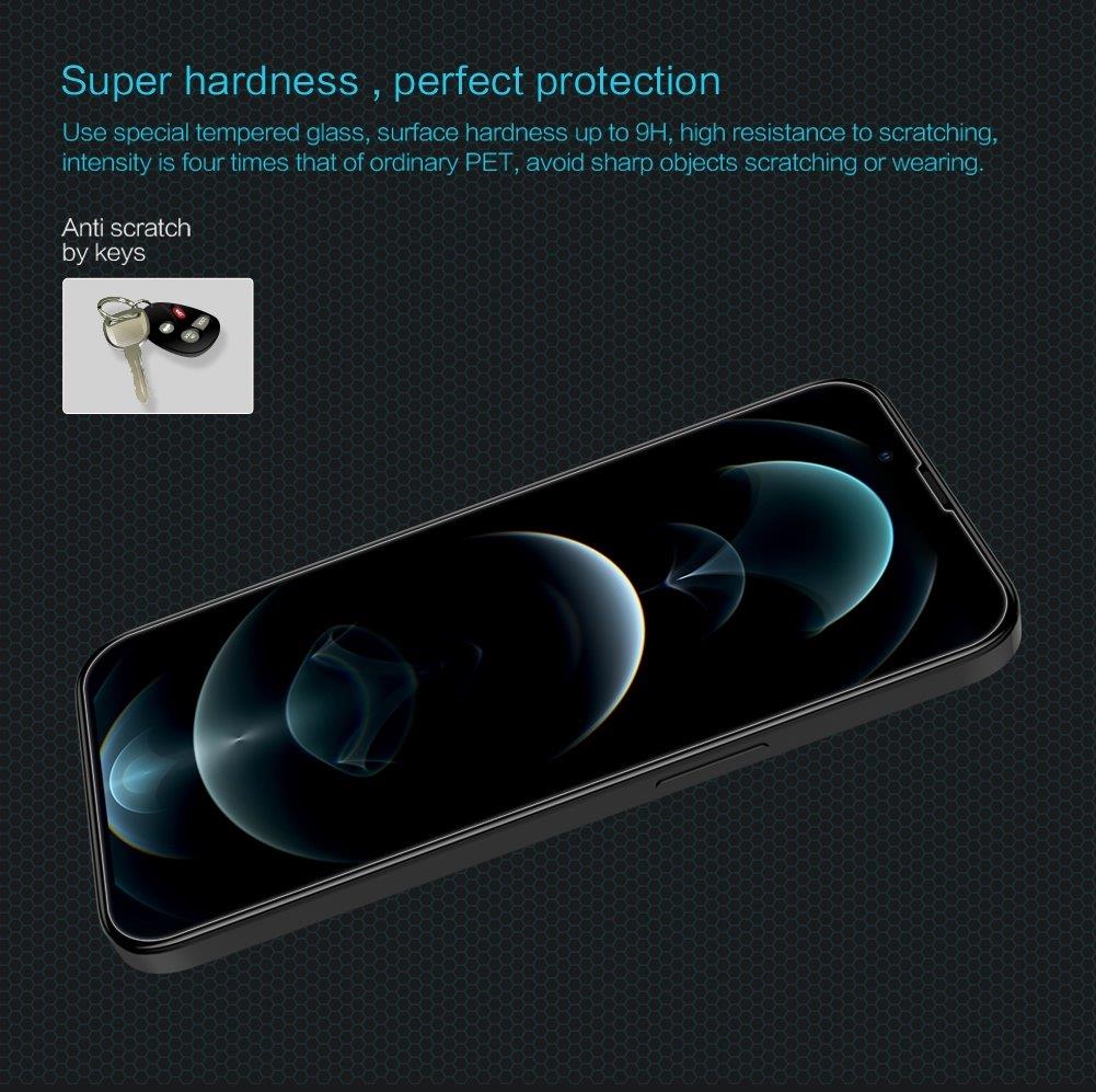 Fullskjermbeskyttelse i herdet glass og ekstra hardhet til iPhone 13 / 13 Pro