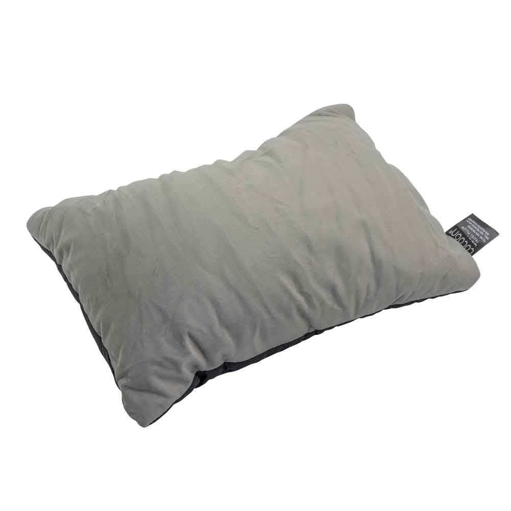 Cocoon reisepute, syntetisk fyll, trekk i nylon og mikrofiber, 29 x 38 cm, cha