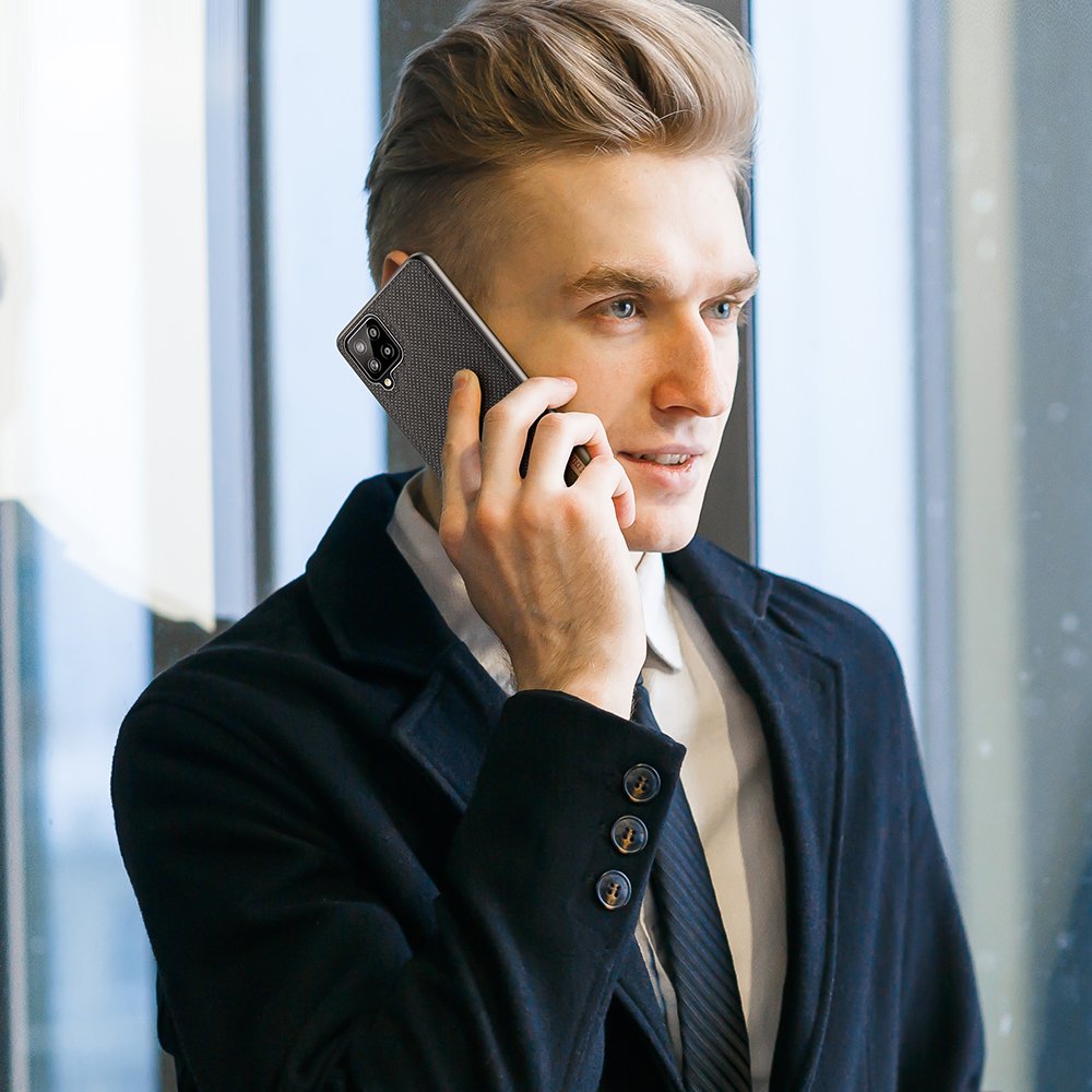 Dux Ducis Fino-etui dekket med nylonmateriale for Samsung Galaxy A22 4G svart