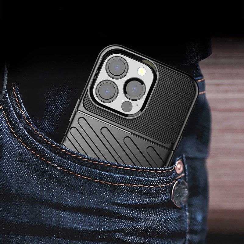 Thunder Case fleksibelt, robust TPU-deksel for iPhone 13 Pro grønn