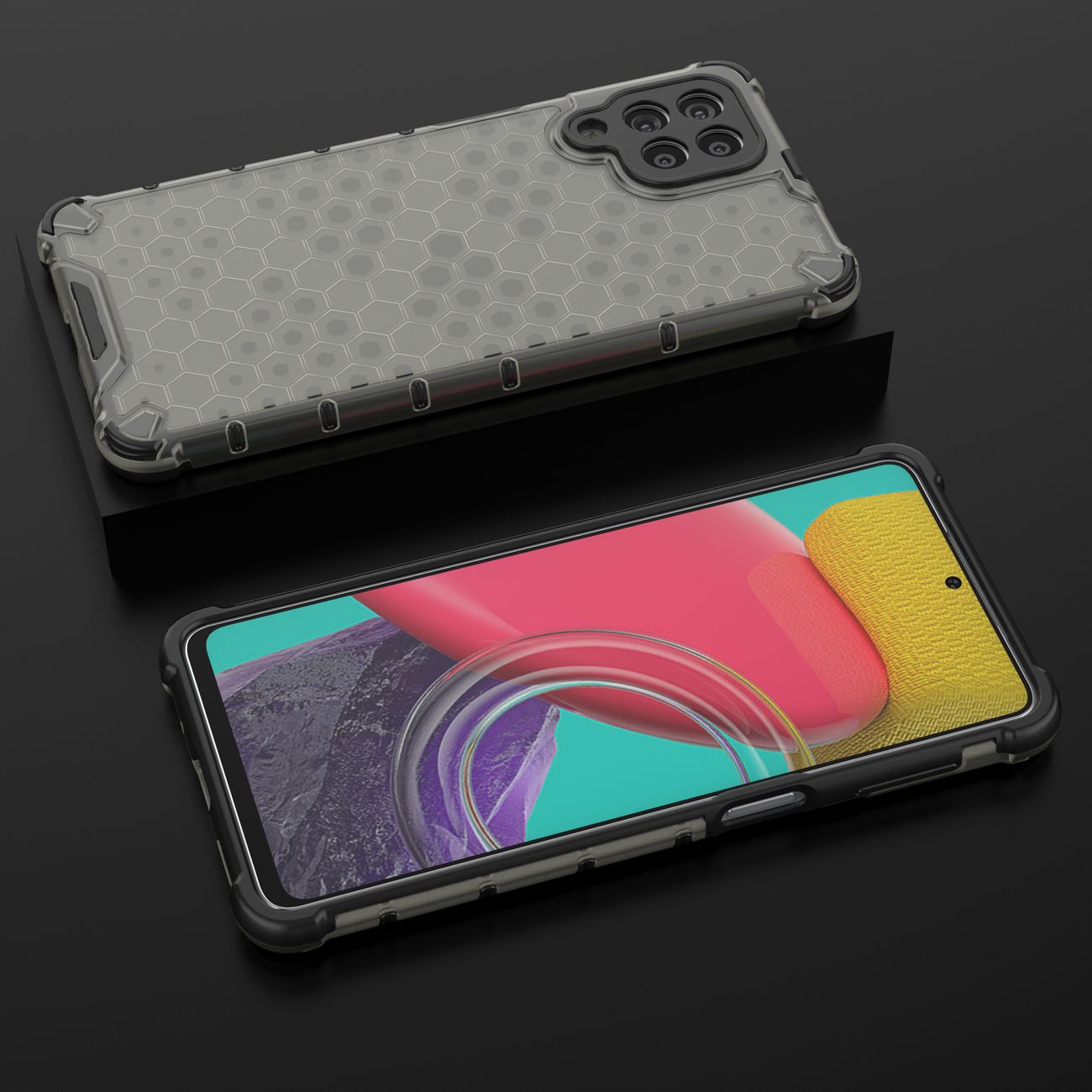 Honeycomb-etui pansrede deksel med en gelramme for Samsung Galaxy M53 5G svart
