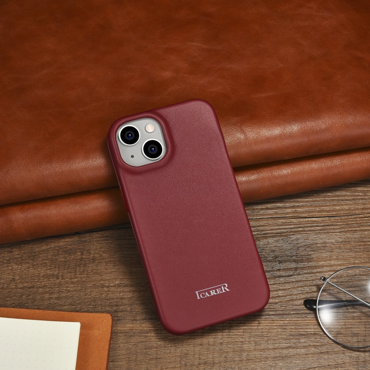 iCarer CE Premium Folio iPhone 14 Plus Magnetisk flip-etui i skinn MagSafe Red (WMI14220715-RD)