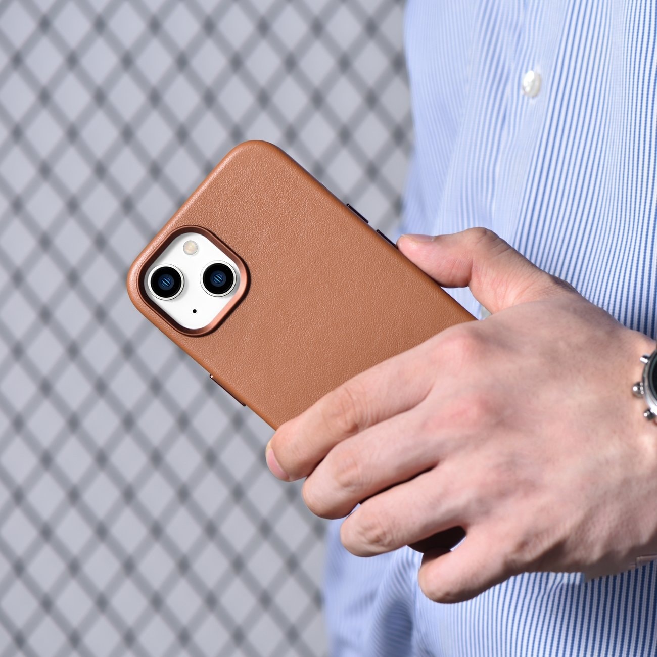 iCarer Case lærdeksel for iPhone 14 Plus Brown (MagSafe-kompatibel)