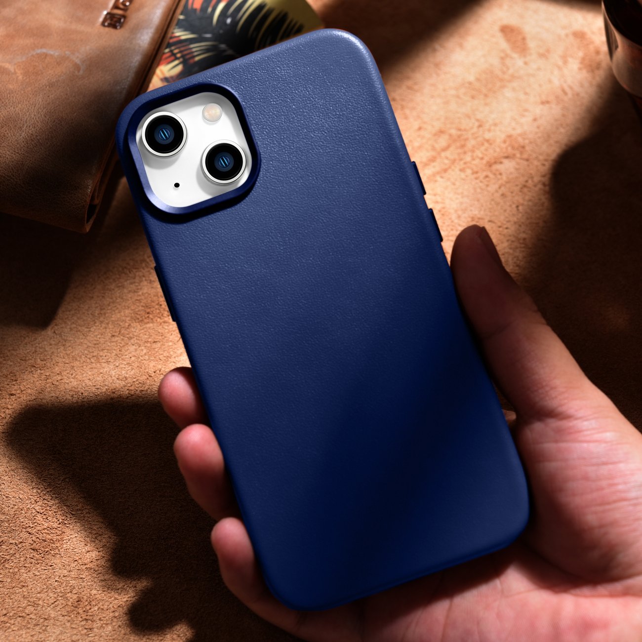 iCarer Case Leather cover for iPhone 14 Plus ekte lærveske blå (kompatibel med MagSafe)