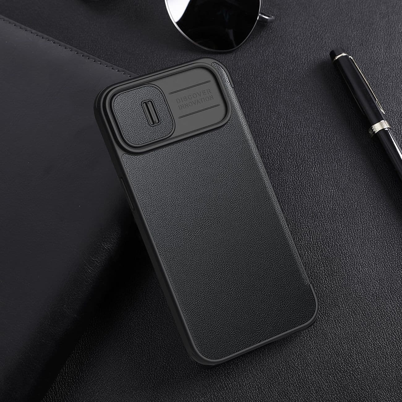 Nillkin Qin lærproff-etui iPhone 14 Plus kameradeksel Holsterdeksel Flip-etui Svart