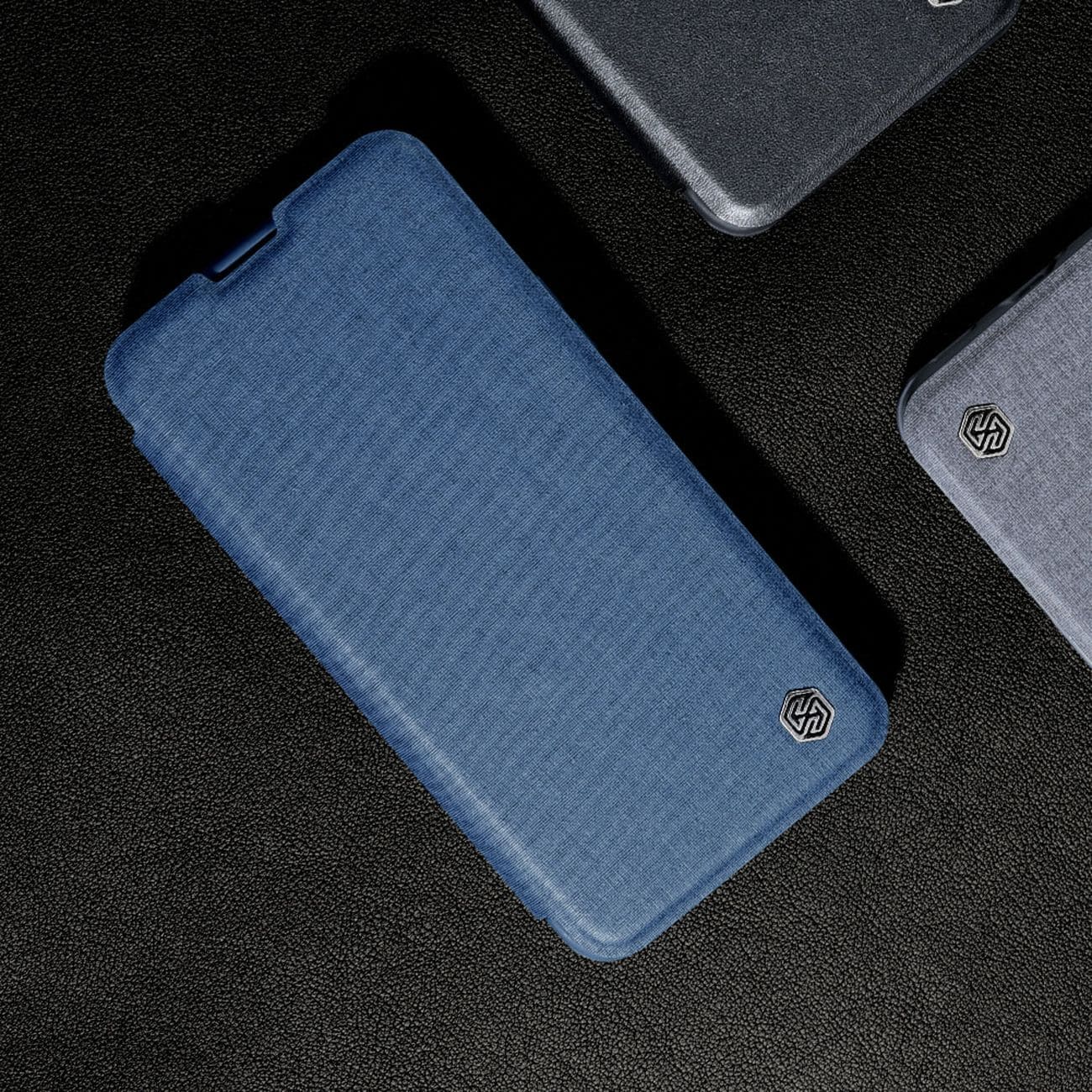 Nillkin Qin lærproff-etui iPhone 14 Plus kameradeksel Holsterdeksel Flip-etui Svart