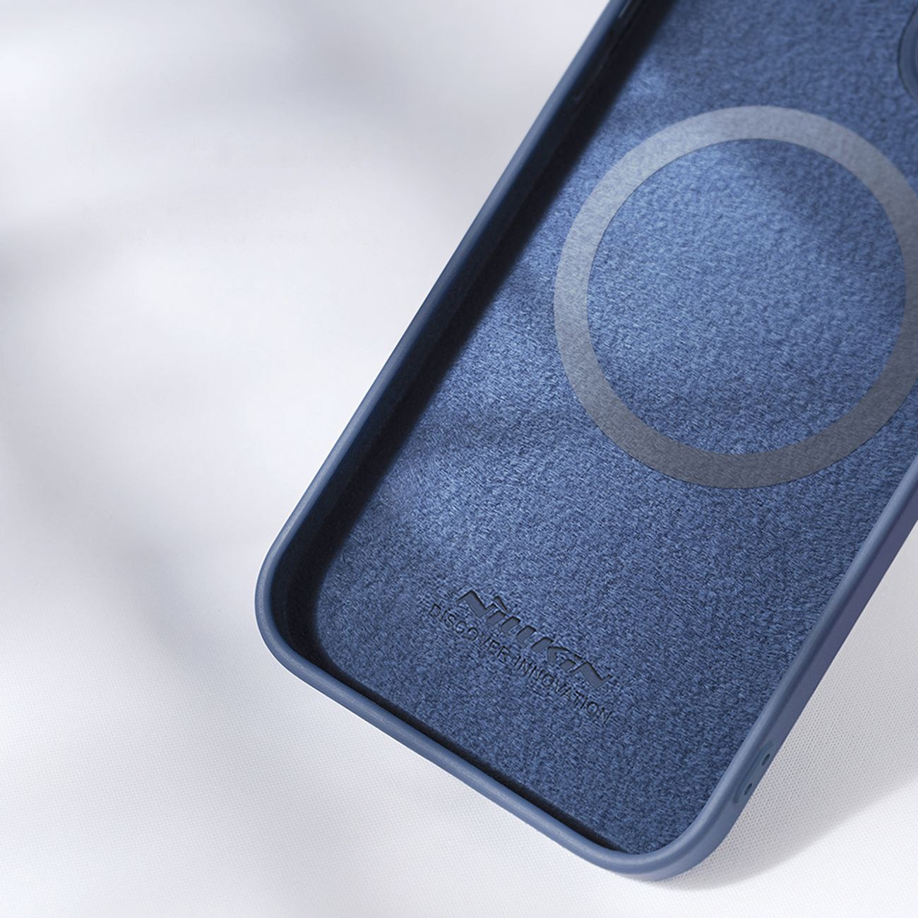 Nillkin CamShield magnetisk silikonetui iPhone 14 Plus med MagSafe og kamerabeskytter Blå