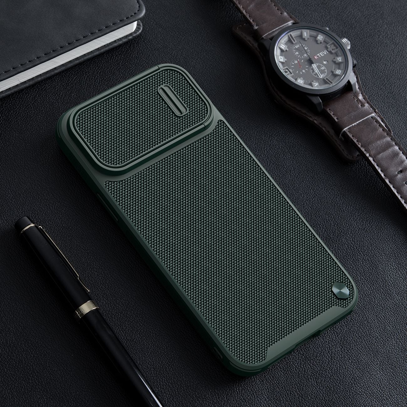 Nillkin Textured S Case iPhone 14 Plus pansrede deksel med kameradeksel grønn