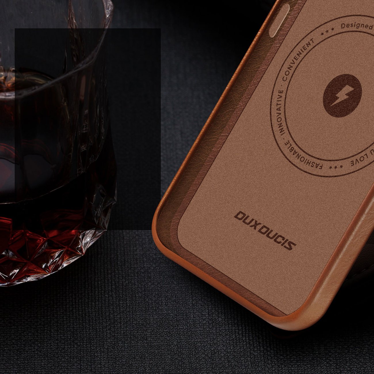 Dux Ducis Napoli iPhone 14 Plus magnetisk lærveske MagSafe Brown
