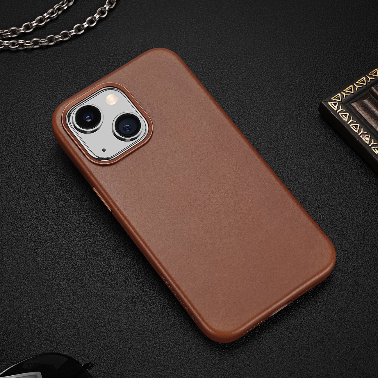 Dux Ducis Napoli iPhone 14 Plus magnetisk lærveske MagSafe Brown