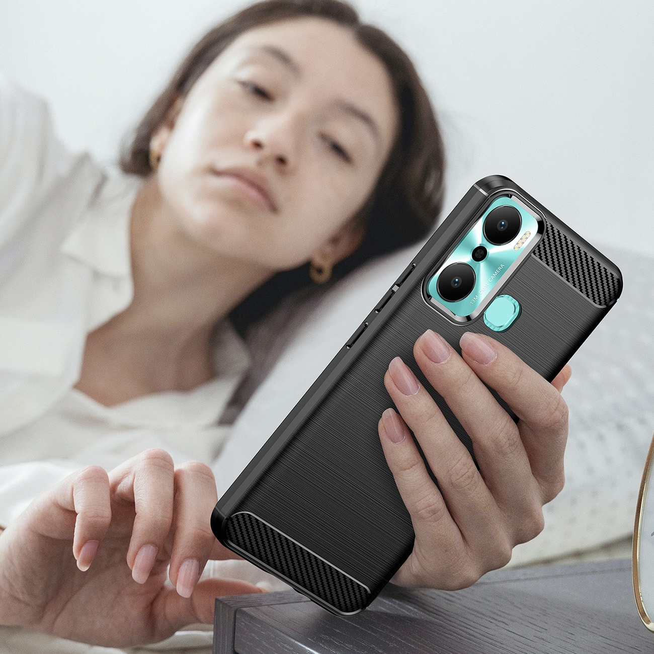 Carbon Case-etui til Infinix Hot 20 Play fleksibelt karbondeksel i silikon, svart