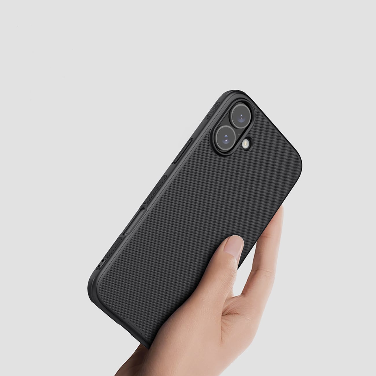 Nillkin Super Frosted Shield Pro magnetisk etui for iPhone 16 - svart