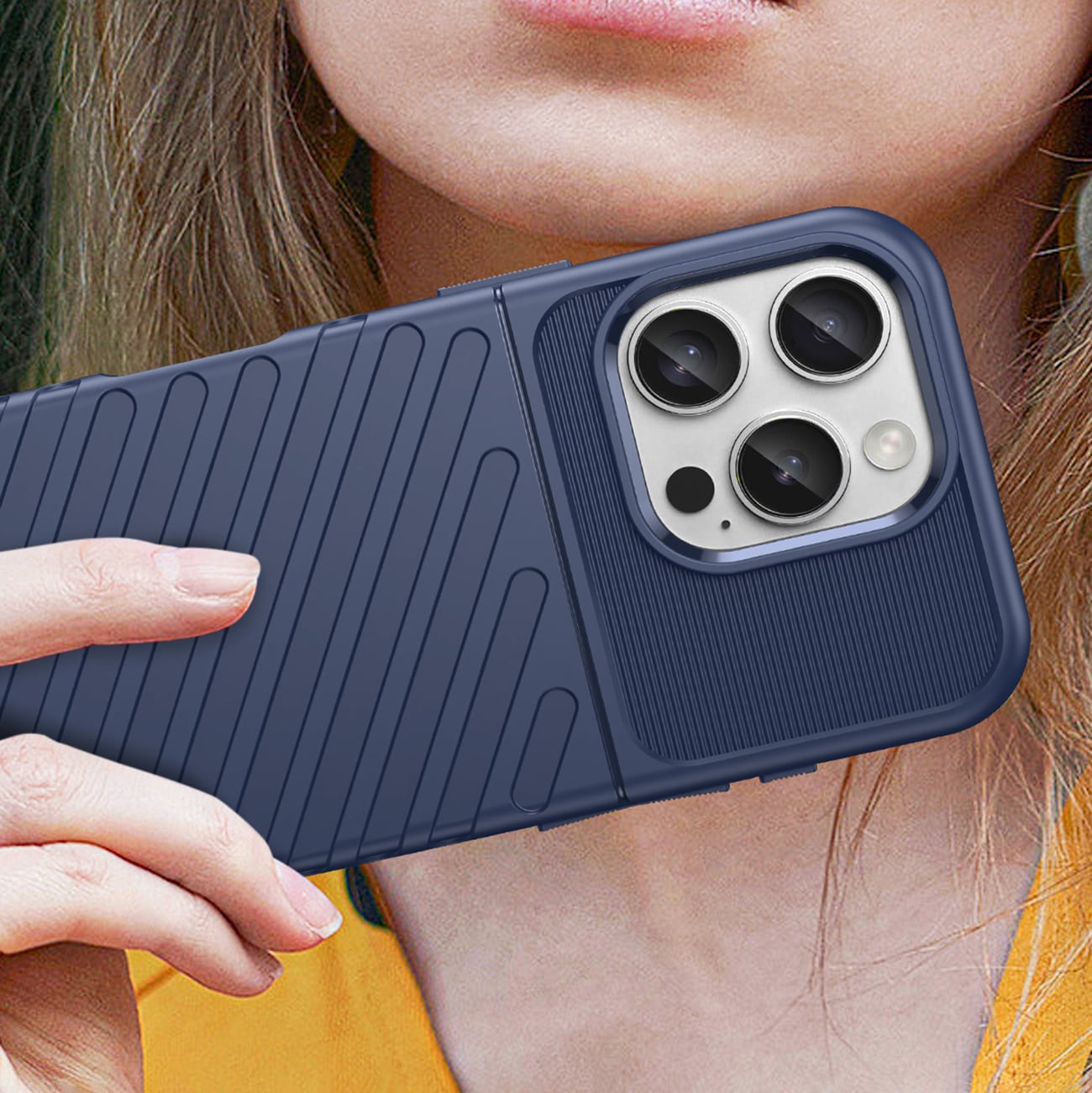 Thunder Case for iPhone 16 Pro silikonveske - blå