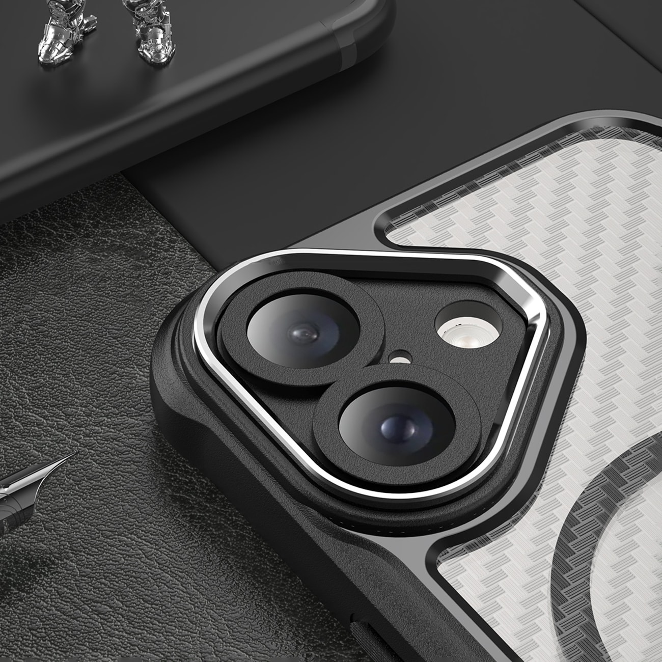Leading Series MagSafe silikonetui for iPhone 16 Plus - svart