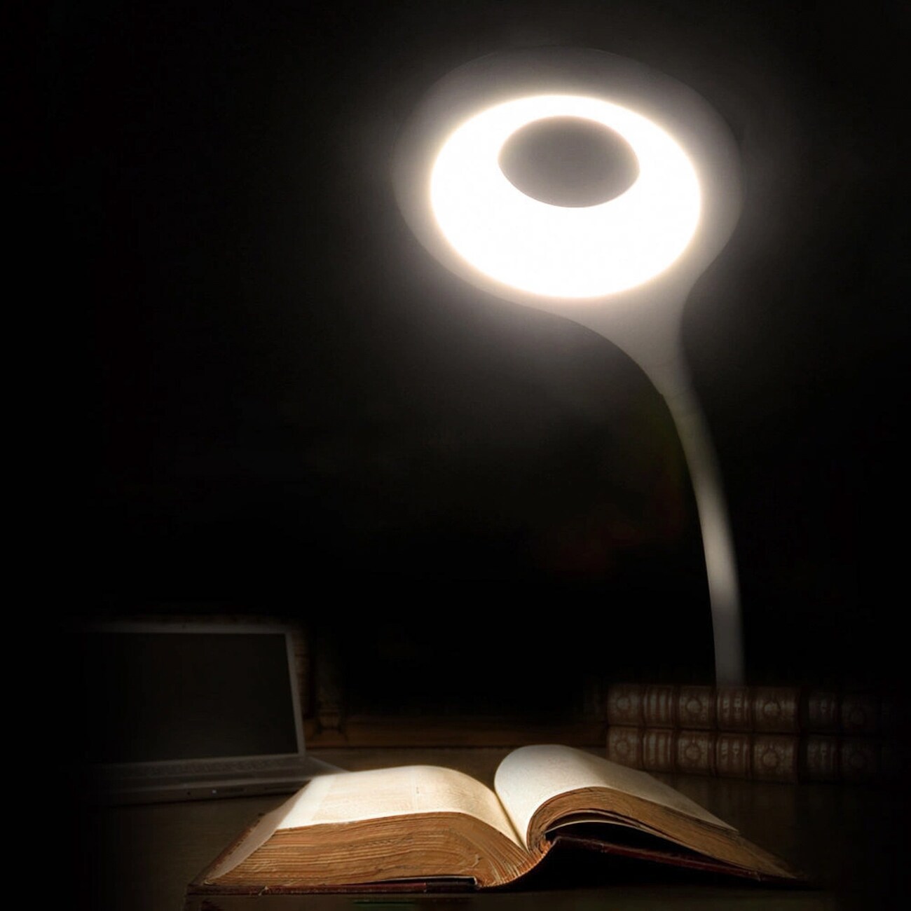 Mini Wozinsky Trådløs LED-leselampe med klips + USB-C-kabel - hvit