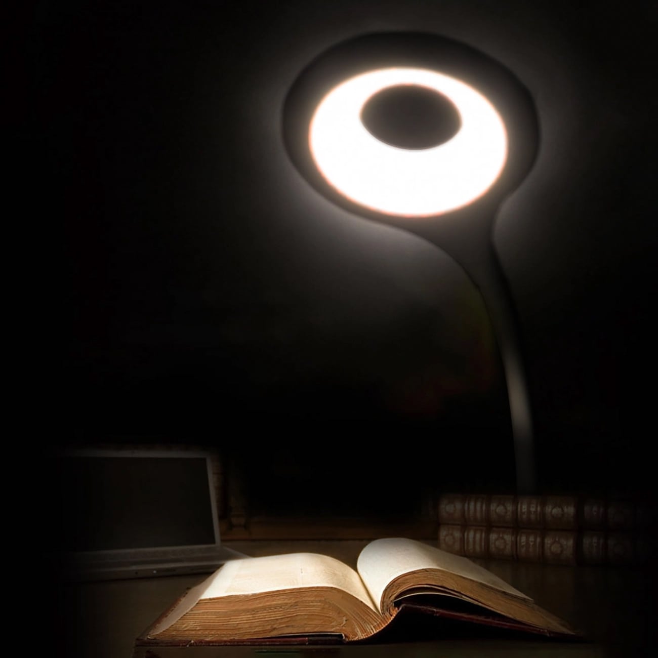 Mini Wozinsky Trådløs LED-leselampe med klips + USB-C-kabel - svart