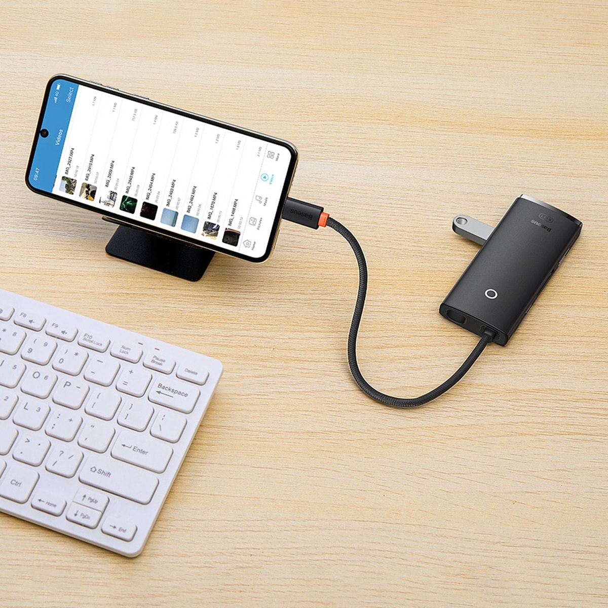 Baseus Lite Series multifunksjonell HUB USB Type C - 2 x USB 3.0, USB Type C PD, HDMI, SD/TF svart