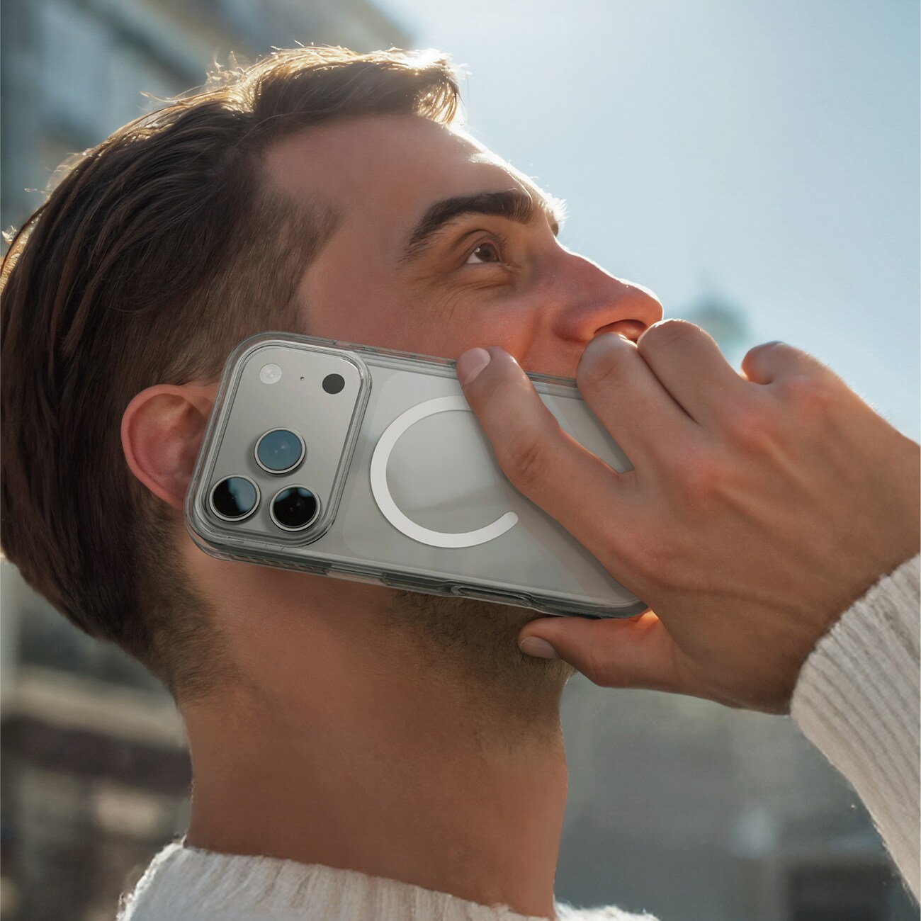 AmazingThing Titan Pro-etui for iPhone 17 Pro MagSafe-kompatibel - gjennomsiktig